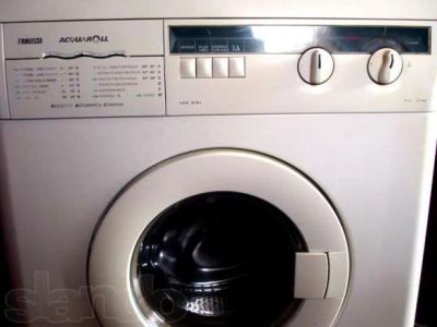 Лот: 3102276. Фото: 1. zanussi fls 574c повторно. Стиральные машины