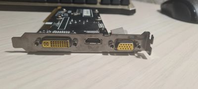 Лот: 18627947. Фото: 1. Zotac GT610 2Gb. Видеокарты