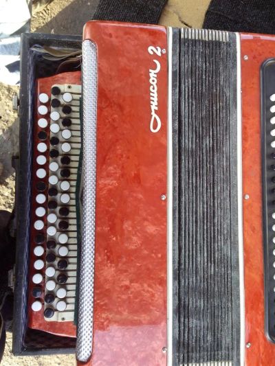 Лот: 3862474. Фото: 1. баян. Баяны, аккордеоны, гармони