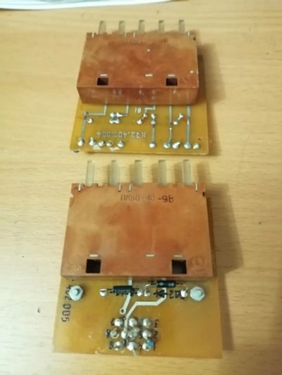 Лот: 25898495. Фото: 1. Переключатель ПКН8-4в-9в. 2 шт. Реле, тумблеры, переключатели