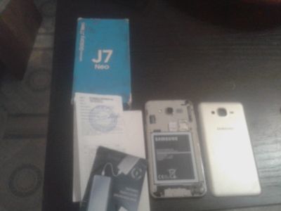 Лот: 15894367. Фото: 1. Samsung J7 Neo SM-J701F/DS. Смартфоны