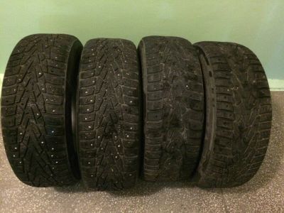 Лот: 8507543. Фото: 1. Комплект зимней резины (шипы... Шины