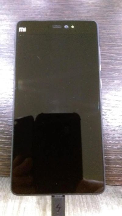 Лот: 8514202. Фото: 1. Почти новый смартфон Xiaomi Mi... Смартфоны