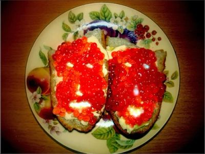 Лот: 377013. Фото: 1. икорочка красная, вкусная, зернистая... Икра, рыба, морепродукты