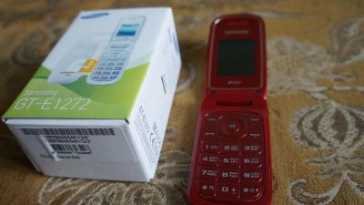 Лот: 4026896. Фото: 1. Samsung GT-E1272. Кнопочные мобильные телефоны
