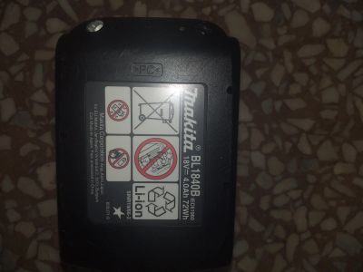 Лот: 16234184. Фото: 1. Батарея Makita BL1840B. Запчасти