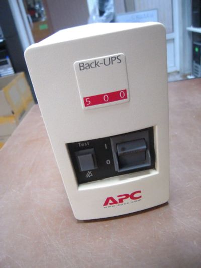 Лот: 14800000. Фото: 1. ИБП APC UPS (источник бесперебойного... ИБП, аккумуляторы для ИБП