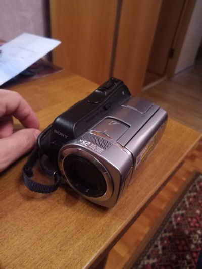 Лот: 20341999. Фото: 1. Видеокамера Sony dcr-sr85. Видеокамеры