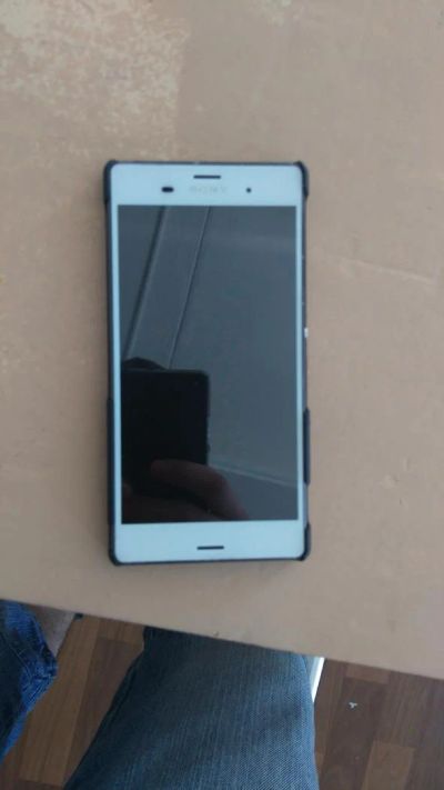 Лот: 7686866. Фото: 1. sony z3. Смартфоны