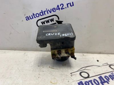 Лот: 21714708. Фото: 1. блок abs Chevrolet Cruze J305. Двигатель и элементы двигателя