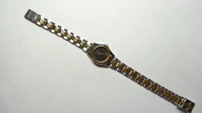 Лот: 5116050. Фото: 1. Часы женские Q&Q япония, водостойкие. Оригинальные наручные часы