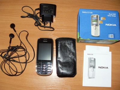 Лот: 7456451. Фото: 1. Nokia 202 сам по себе перезагружается... Кнопочные мобильные телефоны