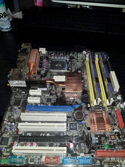Лот: 11994971. Фото: 1. ASUS P5K-E/WIFI-AP 775 сокет. Материнские платы