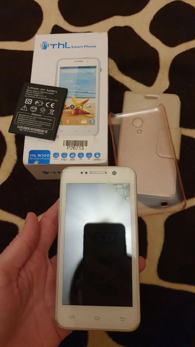 Лот: 21174631. Фото: 1. ThL W100 Smart Phone. Смартфоны