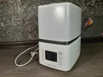 Лот: 15526399. Фото: 1. Увлажнитель воздуха Electrolux... Увлажнители и мойки воздуха