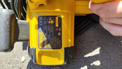 Лот: 25394548. Фото: 1. Пила дисковая DeWalt DWE550. Электроинструмент