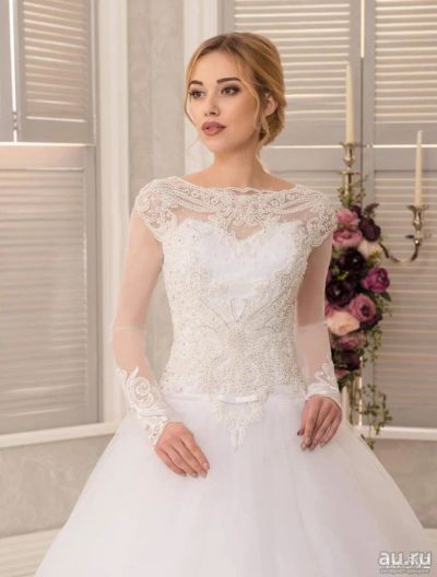 Лот: 8238695. Фото: 1. свадебное платье 1. Свадебные платья