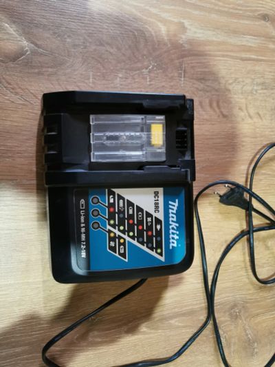 Лот: 21987852. Фото: 1. Makita DC18RC. 9 ампер japan. Запчасти