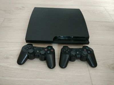 Лот: 11847608. Фото: 1. Sony Playstation 3 slim. Игровые приставки, консоли