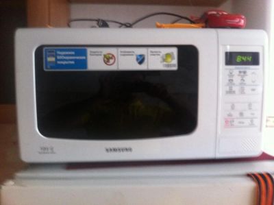 Лот: 4648335. Фото: 1. микроволновая печь samsung. Микроволновки, мини-печи