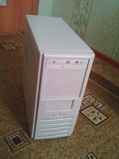Лот: 11076083. Фото: 1. Корпус для компьютера белый. Корпуса, блоки питания