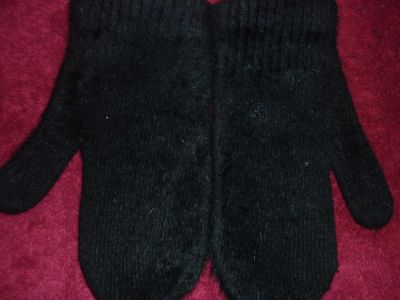 Лот: 6059100. Фото: 1. рукавицы(варежки) новые черные... Готовые изделия