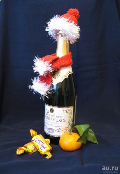 Лот: 10942294. Фото: 1. Набор на бутылку шампанского на... Гирлянды, шарики, новогодние аксессуары