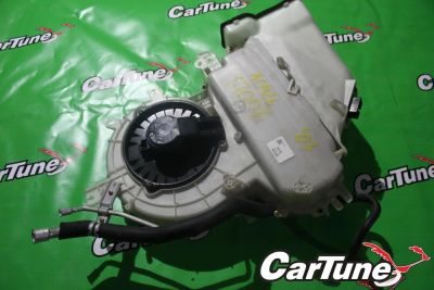 Лот: 10538774. Фото: 1. кондиционер салона toyota ipsum... Другое (автозапчасти)