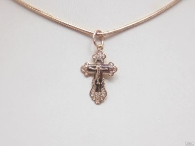 Лот: 13835298. Фото: 1. ЗОЛОТОЙ КРЕСТ 0,76 ГРАММ. Другое (ювелирные изделия, бижутерия, часы)