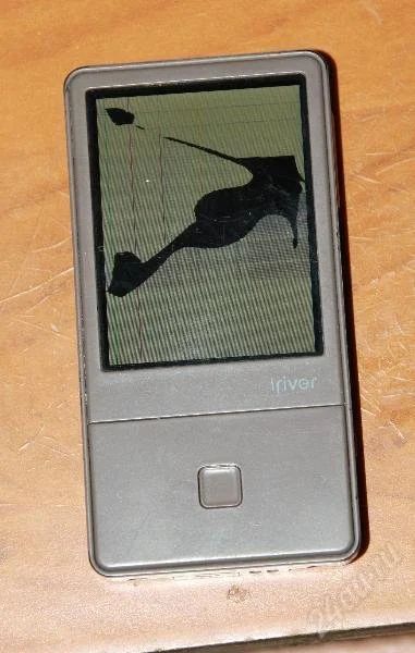 Лот: 140303. Фото: 1. mp3 плеер iRiver E100 2Gb. Плееры