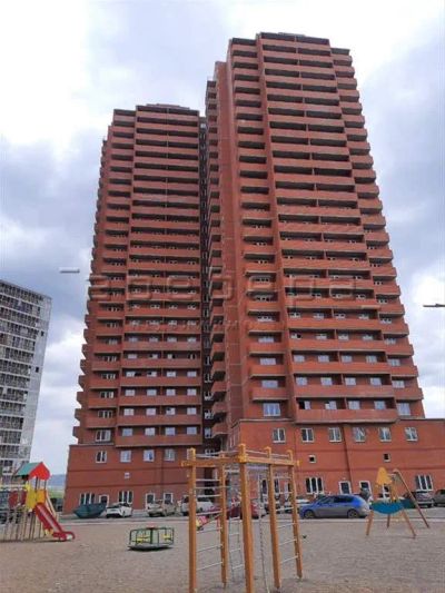 Лот: 20017724. Фото: 1. 2-комнатная квартира на ул. Калинина... Квартиры, студии