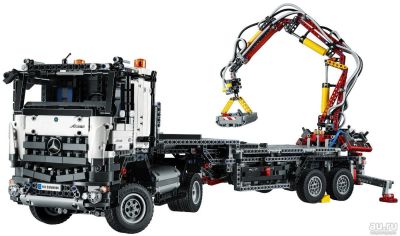 Лот: 8623780. Фото: 1. Lego Technic 42043. Конструкторы