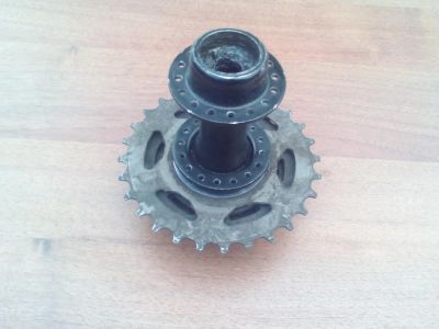 Лот: 7929157. Фото: 1. Задняя втулка велосипеда shimano... Запчасти