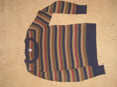 Лот: 6672753. Фото: 1. трикотажный свитерок для школьника. Свитера, кофты, трикотаж