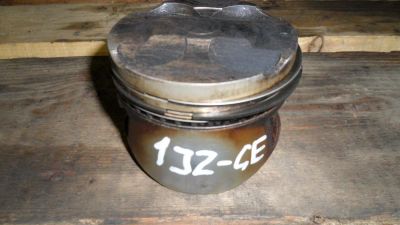 Лот: 3027498. Фото: 1. поршень на mark2 chaser cresta... Другое (автозапчасти)