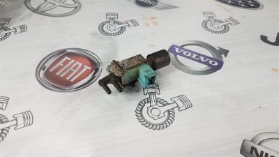 Лот: 23591637. Фото: 1. Вакуумный клапан Isuzu Gemini... Другое (автозапчасти)