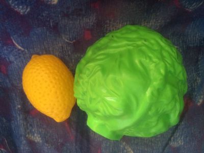 Лот: 12277402. Фото: 1. Игрушечные фрукты и овощи Лимон... Игровые наборы