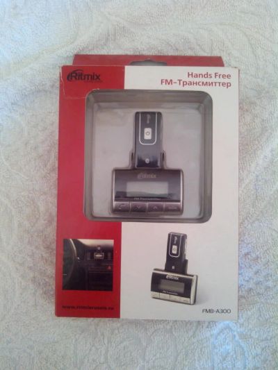 Лот: 4231133. Фото: 1. Bluetooth- и FM-трансмиттер Ritmix... Электроприборы для автомобиля