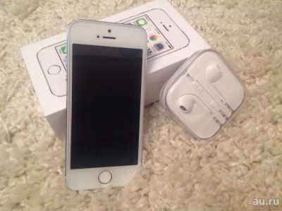 Лот: 9477561. Фото: 1. Iphone 5s (silver). Смартфоны
