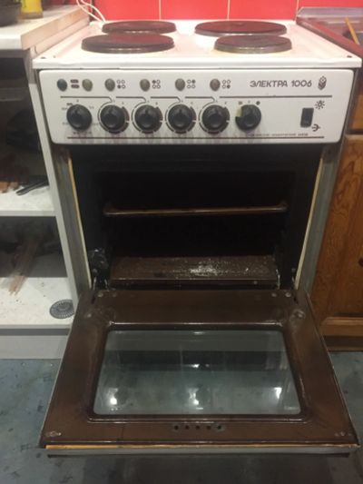 Лот: 16266043. Фото: 1. Отдам старую электрическую плиту. Плиты, духовые шкафы, варочные поверхности