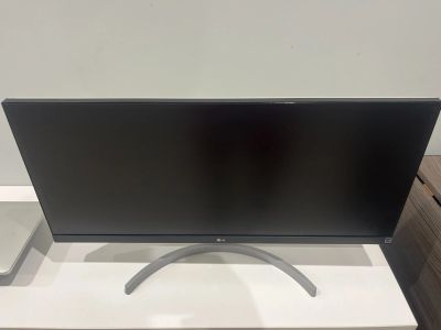 Лот: 24332088. Фото: 1. Монитор LG 29. ЖК-мониторы