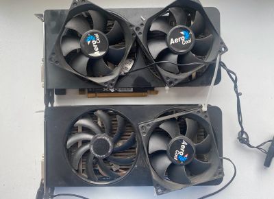 Лот: 19158512. Фото: 1. Одним лотом 2x AMD Radeon R9 200... Видеокарты