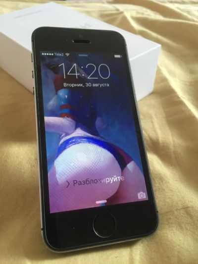 Лот: 8089291. Фото: 1. iPhone 5s 16 gb space gray. Смартфоны