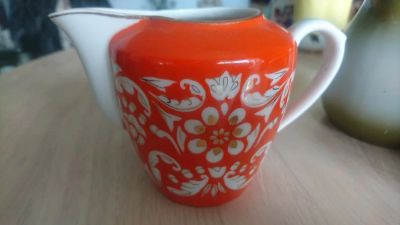 Лот: 7536198. Фото: 1. молочник, песочное, красный. Фарфор, керамика