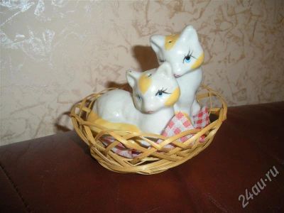 Лот: 621501. Фото: 1. Солонка и перечница. Столовые приборы, ножи