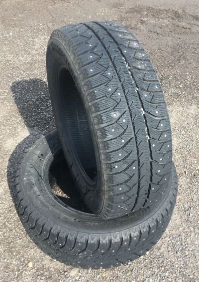 Лот: 17994565. Фото: 1. 2 Шины Bridgestone Ice Cruiser... Шины