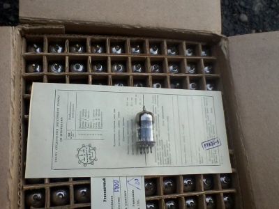 Лот: 10267683. Фото: 1. Радиолампы 6н3п. Электронные лампы