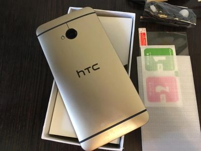Лот: 8412006. Фото: 1. Смартфон НTC One M7 32Gb Gold... Смартфоны