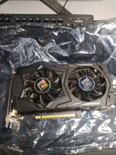 Лот: 18112493. Фото: 1. Видеокарта Power Color RX 560... Видеокарты