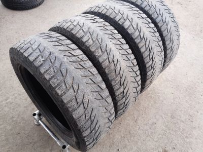 Лот: 25361072. Фото: 1. 215/60 R16 - 4 Шины шипованных... Шины